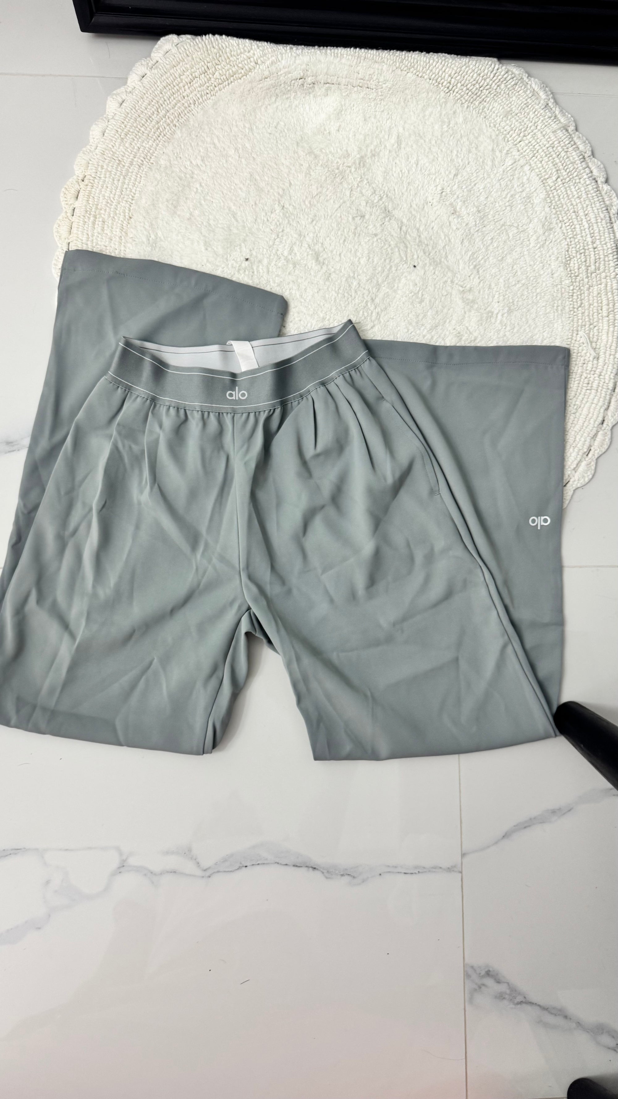 Pants Alo